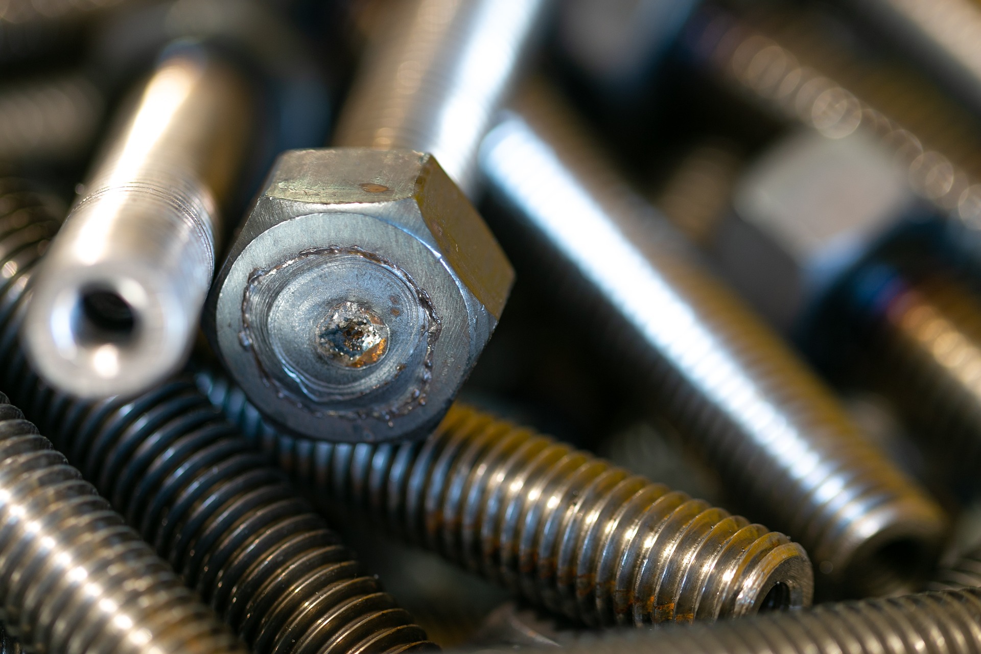 Fasteners hold a firm fix in thin sheet metal